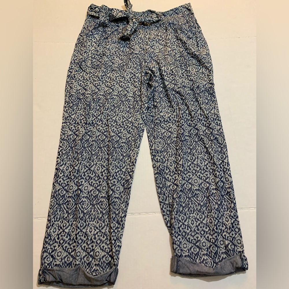 Chico’s Women’s Cropped Pants in Size 0